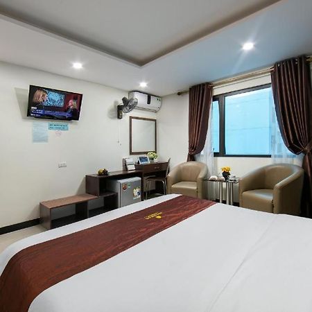 Quang Chung Hotel - 56 Le Van Thiem - By Bay Luxury Hanói Exterior foto